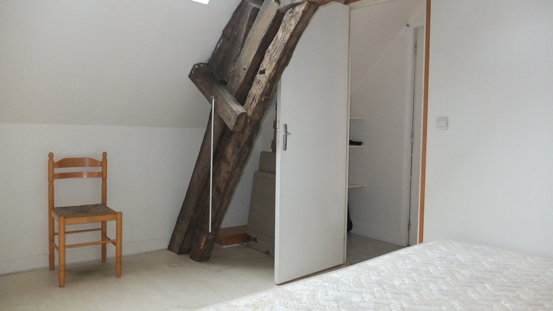 CHABRIS - IMMEUBLE de 168m² photo 3