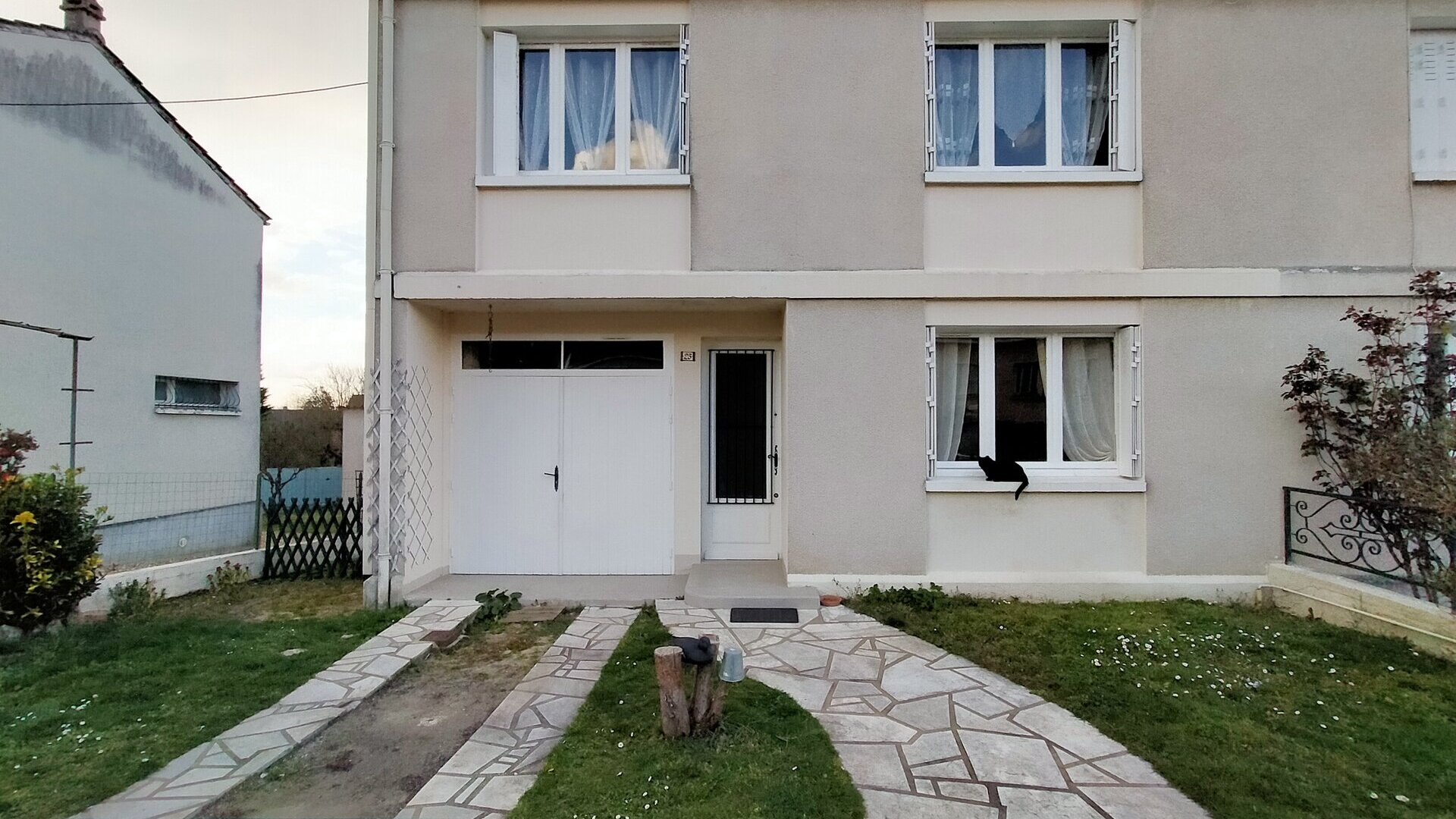 CHABRIS - MAISON CENTRE BOURG photo 1