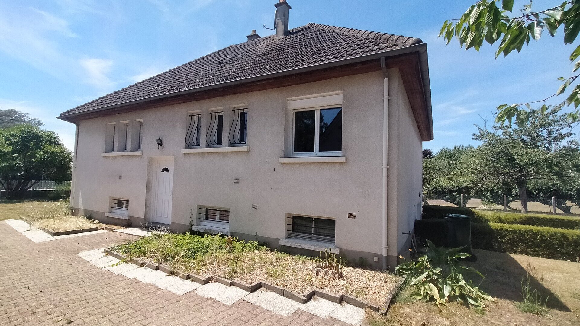 SELLES SUR CHER - PAVILLON SUR SOUS-SOL photo 3