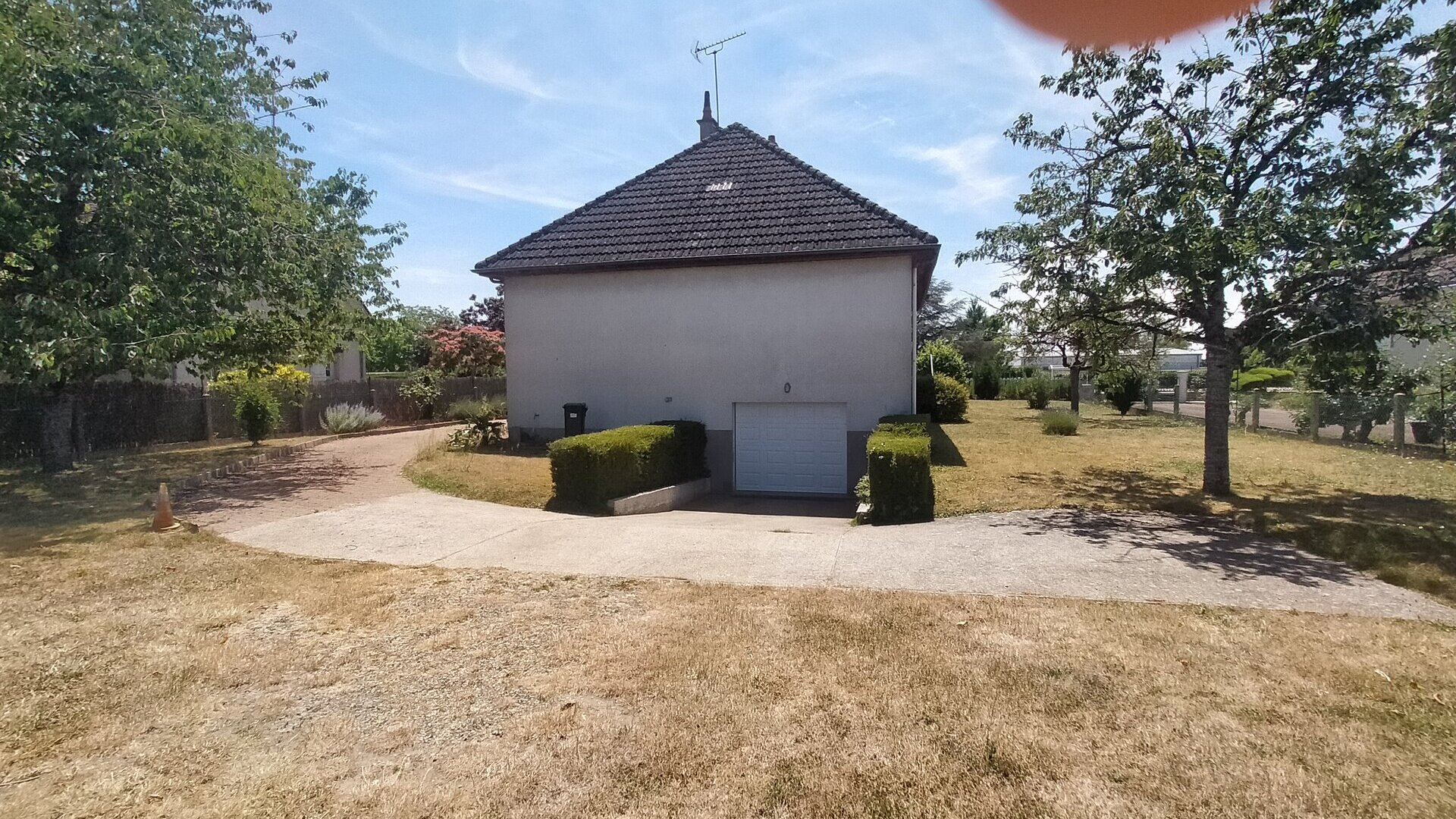 SELLES SUR CHER - PAVILLON SUR SOUS-SOL photo 10