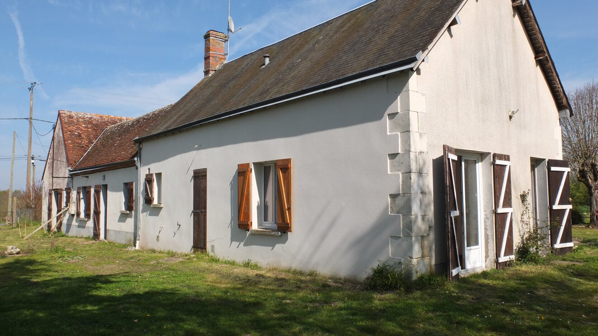 CHABRIS - Ensemble immobilier photo 2